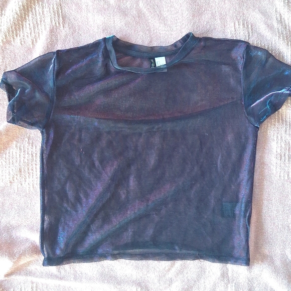 Sheer mesh t-shirt - Picture 1 of 2